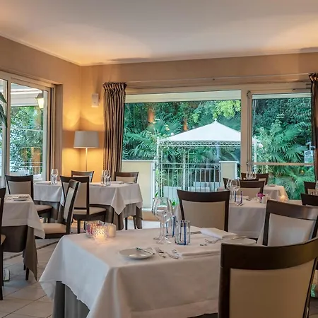 Rosa Desenzano Otel 4*