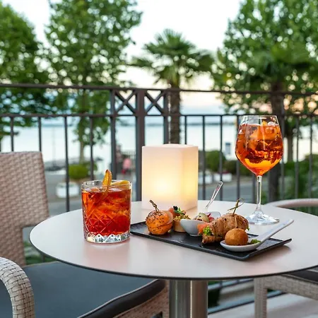 Rosa Desenzano 4*